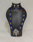 Blue thread necklace