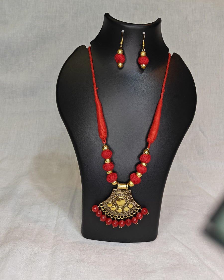 Red thread brass pendant necklace