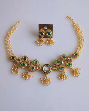 Green polki kundan choker